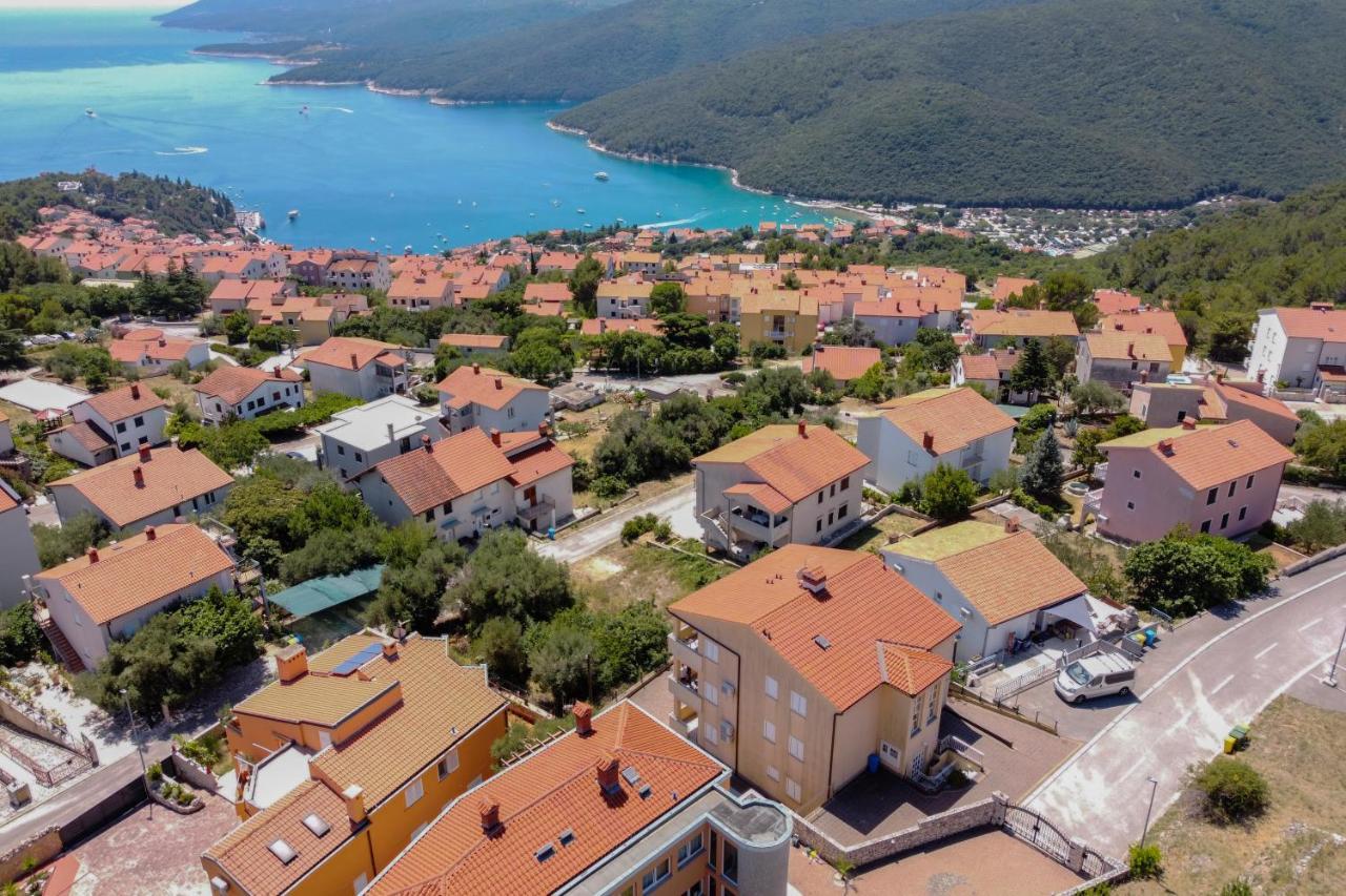 Apartments Quarnero Rabac Eksteriør bilde